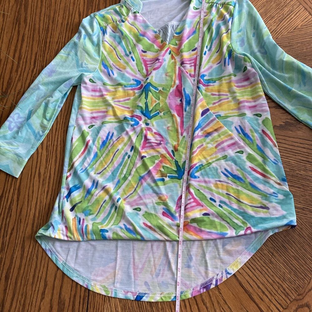 Trisha Tyler Top Medium Button Sleeves Floral Excellent Condition Stretch Relax - Picture 16 of 16